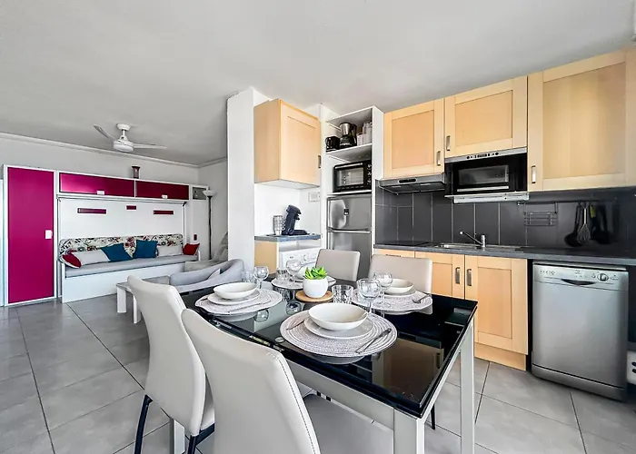 Apartament Balcon Vue Mer, Lumineux Et Parking Prive